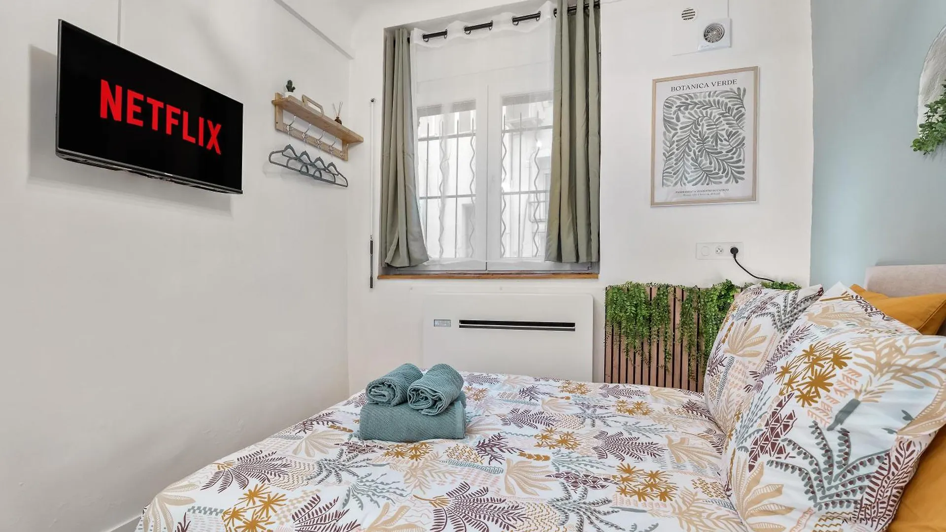 Nice Renting - Guillaumont - Cozy Studio Beach Picasso Museum Local Market Antibes 0*,  France